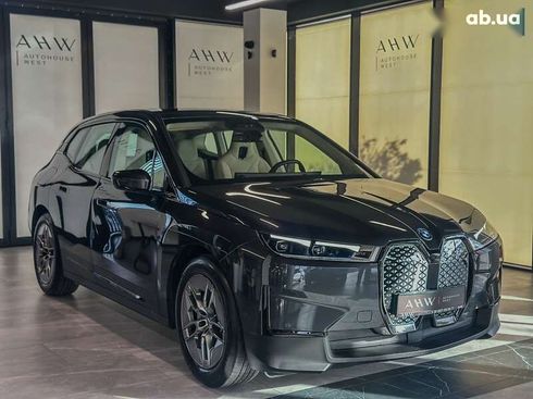 BMW iX 2022 - фото 10