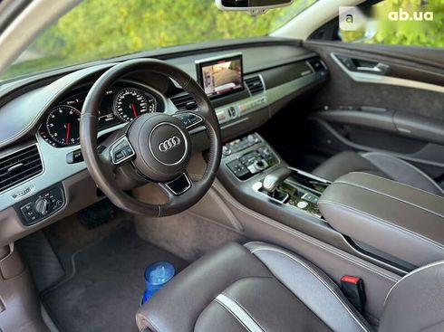 Audi A8 2017 - фото 30