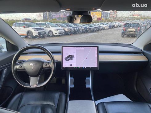 Tesla Model 3 2018 серый - фото 8