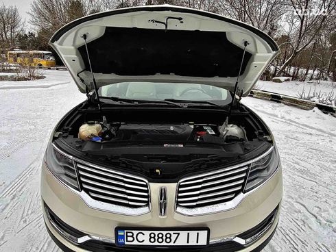 Lincoln MKX 2016 бежевый - фото 17