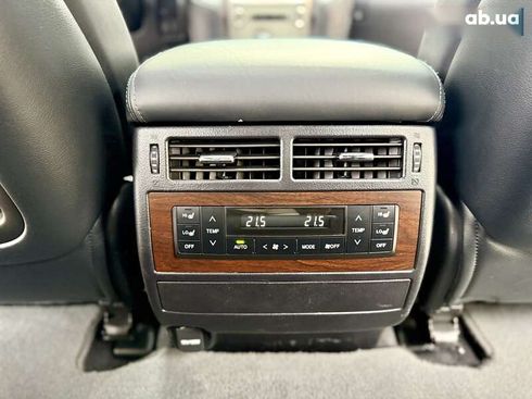 Toyota Land Cruiser 2020 - фото 29
