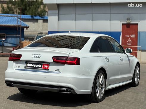 Audi A6 2015 белый - фото 6