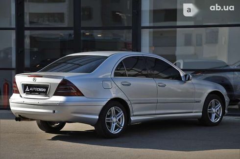 Mercedes-Benz C-Класс 2005 - фото 4