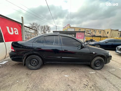 Nissan Almera 2007 черный - фото 6