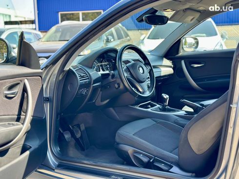 BMW 1 серия 2011 серый - фото 9