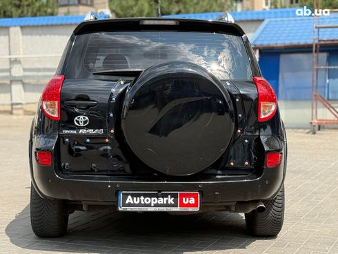 Toyota RAV4 2007 черный - фото 8