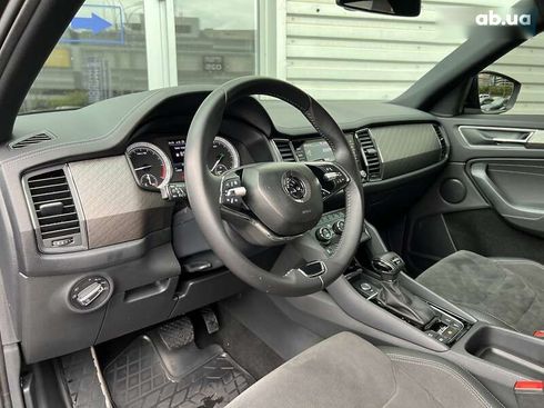 Skoda Kodiaq 2022 - фото 17