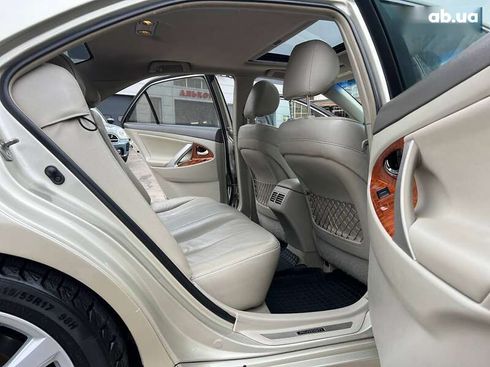 Toyota Camry 2007 - фото 19