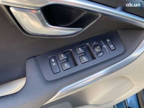 Volvo V40 2013 - фото 12