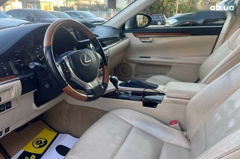 Lexus ES 2014 - фото 28