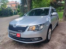 Продаж вживаних авто 2013 року в Києві - купити на Автобазарі