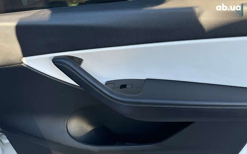 Tesla Model Y 2020 - фото 24