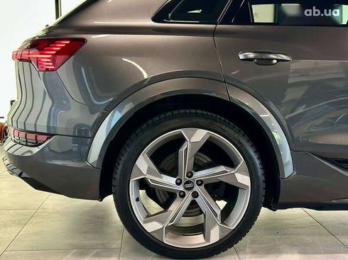 Audi e-tron S 2021 - фото 8