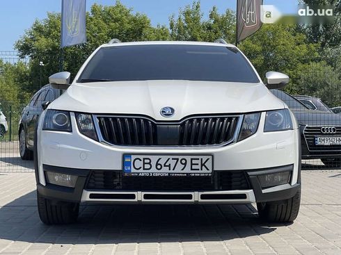 Skoda Octavia 2017 - фото 4