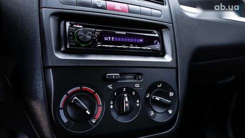 Fiat Linea 2010 - фото 17