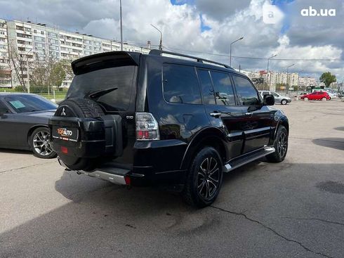 Mitsubishi Pajero Wagon 2013 - фото 5