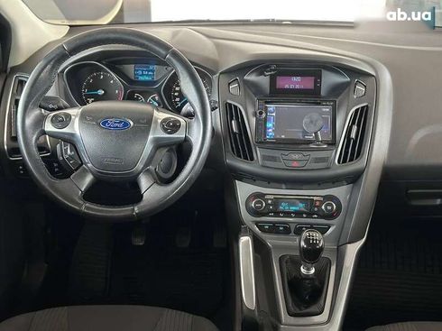 Ford Focus 2011 - фото 27