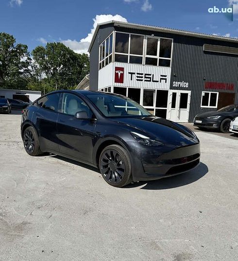 Tesla Model Y 2024 - фото 3