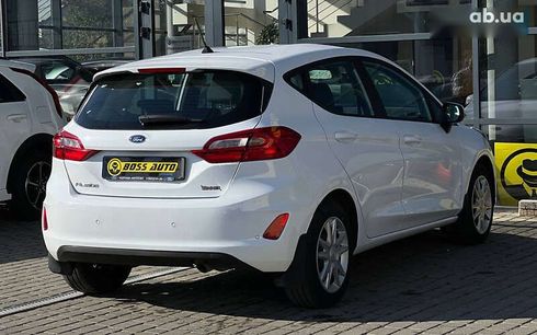 Ford Fiesta 2020 - фото 6