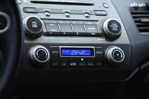Honda Civic 2008 - фото 24