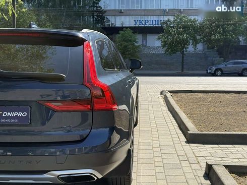 Volvo V90 Cross Country 2020 - фото 27