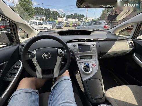 Toyota Prius 2013 - фото 28