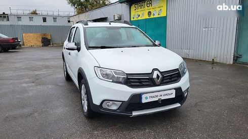 Renault Sandero Stepway 2021 - фото 9