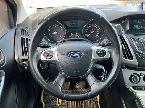 Ford Focus 2014 - фото 18