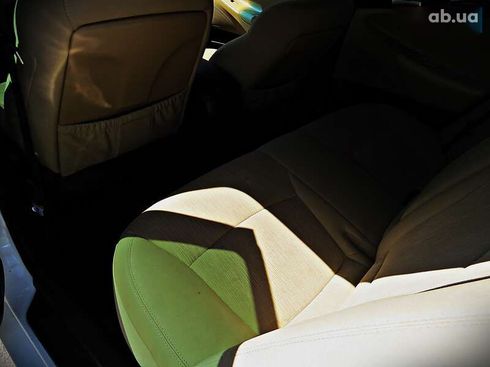 Hyundai Sonata 2011 - фото 12