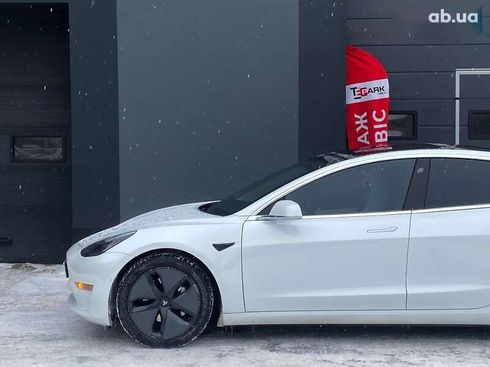 Tesla Model 3 2019 - фото 5