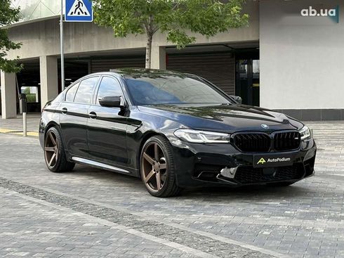 BMW 5 серия 2017 - фото 6