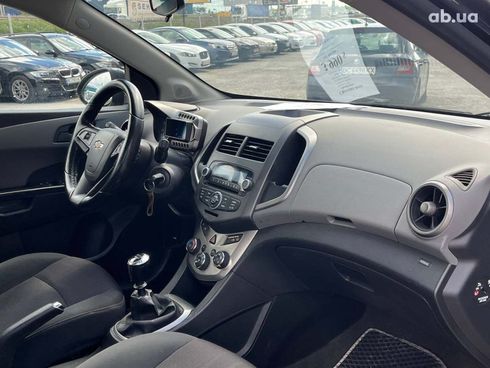 Chevrolet Aveo 2011 черный - фото 29
