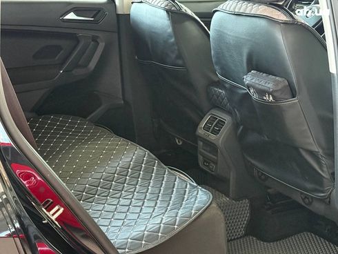 Volkswagen Tiguan 2018 черный - фото 15
