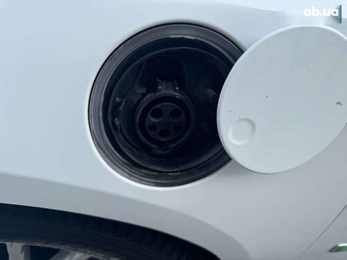 Ford Focus 2014 - фото 14