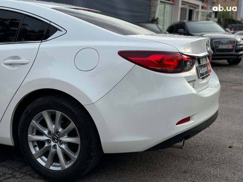 Mazda 6 2017 белый - фото 9