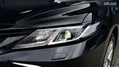 Toyota Camry 2023 - фото 11