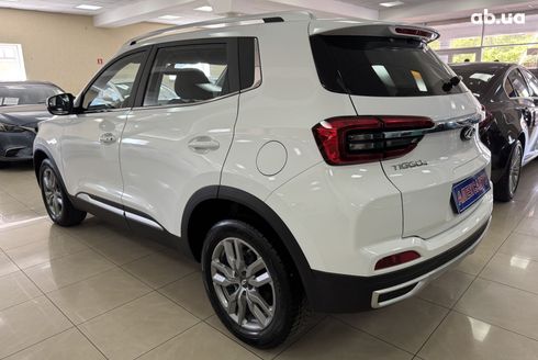 Chery Tiggo 4 Pro 2023 белый - фото 13