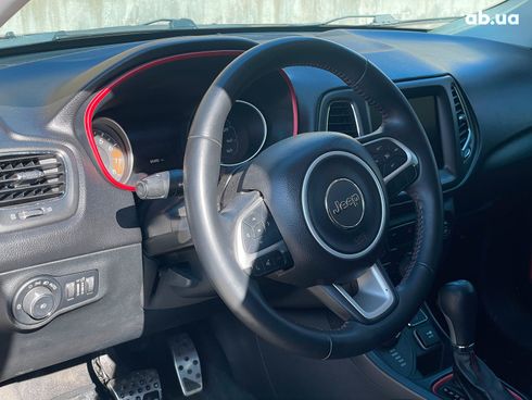 Jeep Compass 2017 черный - фото 25