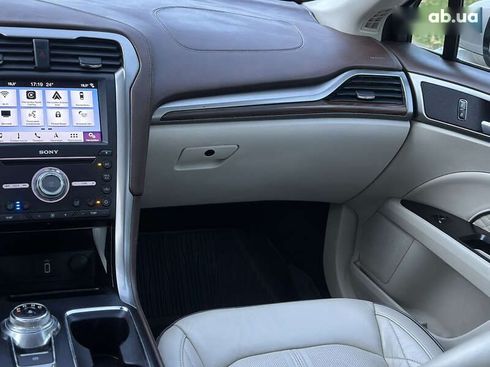 Ford Fusion 2016 - фото 28