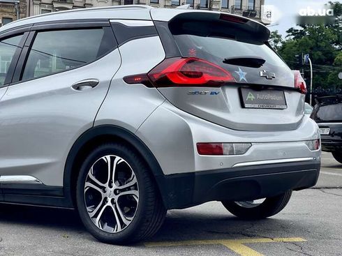 Chevrolet Bolt 2021 - фото 12