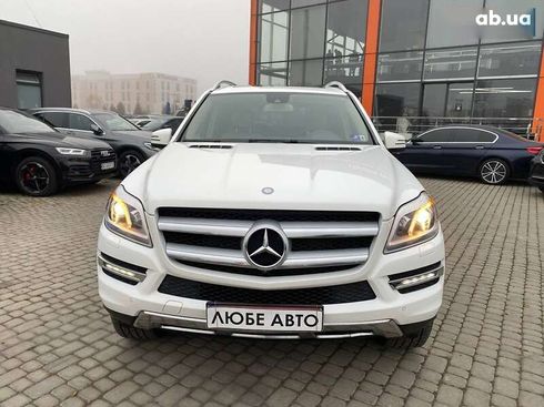 Mercedes-Benz GL-Класс 2015 - фото 2