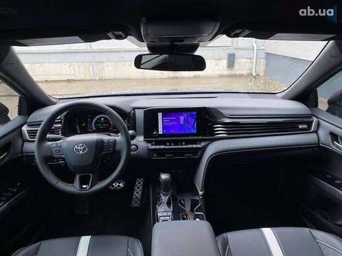 Toyota Camry 2024 - фото 26