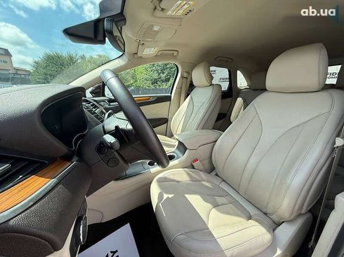 Lincoln MKC 2019 - фото 8