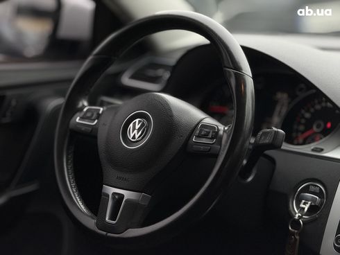 Volkswagen Passat 2011 белый - фото 15