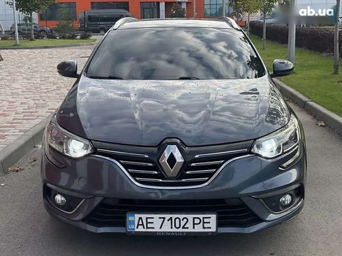 Renault Megane 2017 - фото 2