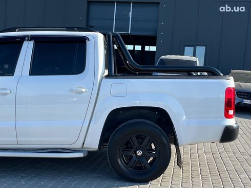 Volkswagen Amarok 2013 белый - фото 9