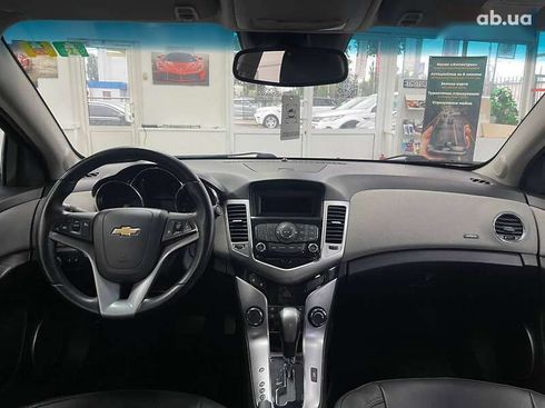 Chevrolet Cruze 2011 - фото 18
