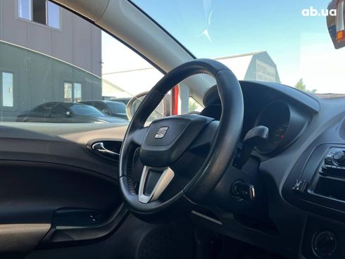 SEAT Ibiza 2011 красный - фото 18
