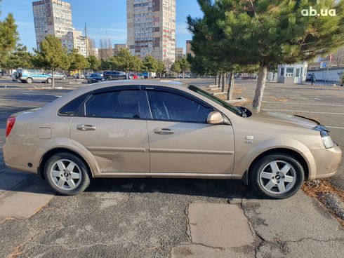 Chevrolet Lacetti 2005 бежевый - фото 5