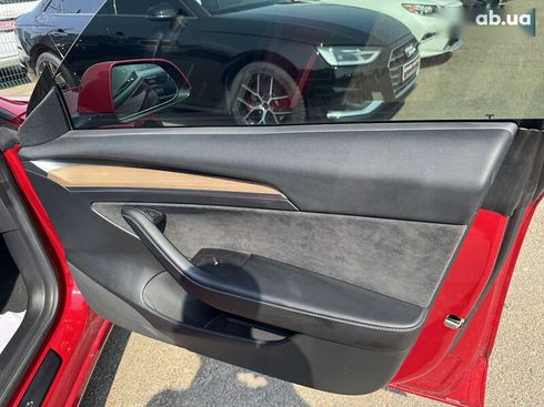 Tesla Model 3 2021 - фото 27